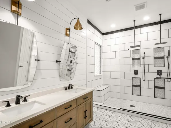 4512 W RUSHMORE Drive, Anthem, AZ 85087