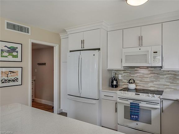 3rd image of 2265 W Gulf Dr Unit 240F