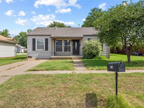 319 E Arapaho Ave, Weatherford, OK 73096