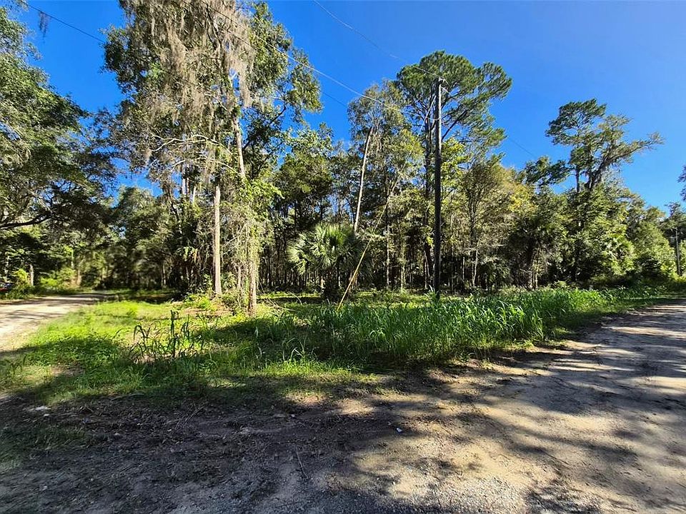 2nd image of 0 SW 16TH PLACE LOT 1