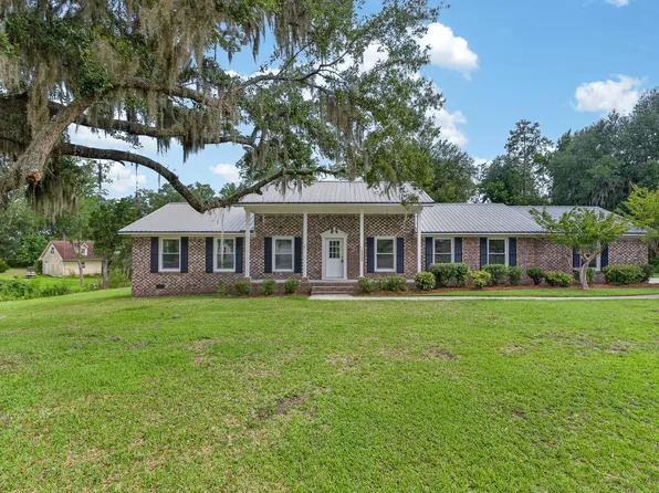 1322 Old Fort Rd, Moncks Corner, SC 29461