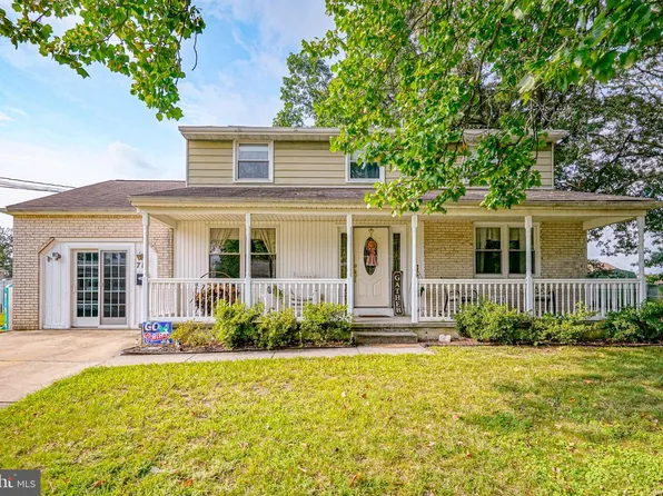 710 Crozier Ave, National Park, NJ 08063