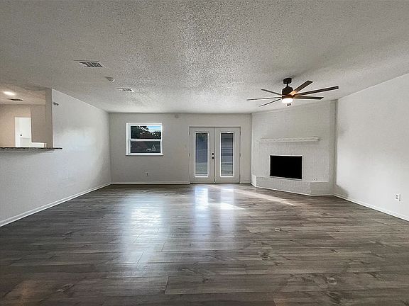 3rd image of 38127 Laredo Ct #11