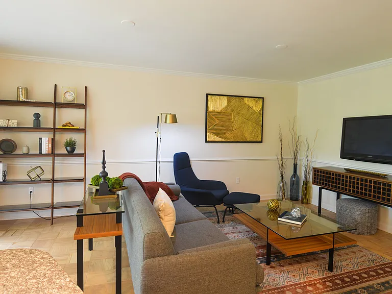 Columbia Choice Apartments — Photo 29