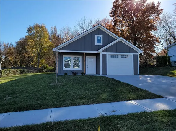 419 E Sea Ave, Independence, MO 64050