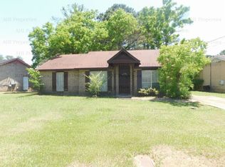 6108 Cherry Hill Rd, Montgomery, AL 36116