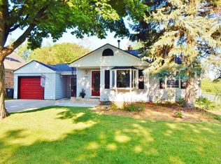 4245 Raymir Cir, Wauwatosa, WI 53222
