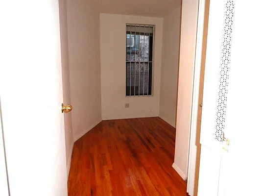 Rented by Prince Real Estate Associates LLC | media 28