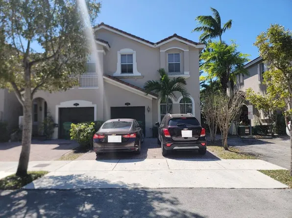14932 SW 23rd Way, Miami, FL 33185