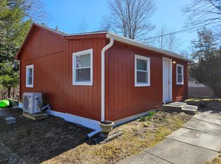 70 Clay Hill Rd, Kerhonkson, NY 12446