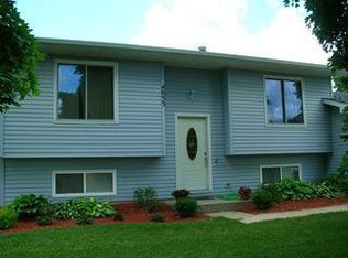 4833 Silver Pines Rd, Traverse City, MI 49685