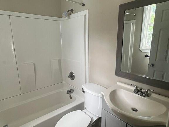 4th image of 3667 Wylly Ave #3667