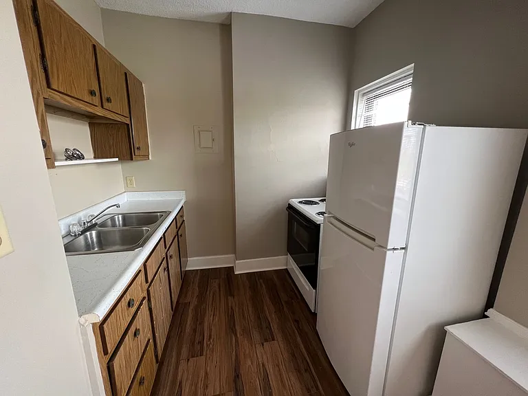 Historic Worthington Manor Apartments — Photo 30