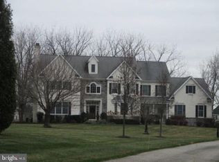 2098 Deep Meadow Ln, Lansdale, PA