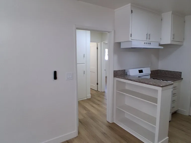 7245 Franklin Avenue — Photo 7