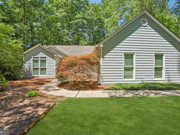 34 Dogwood Ln, Newnan, GA 30263