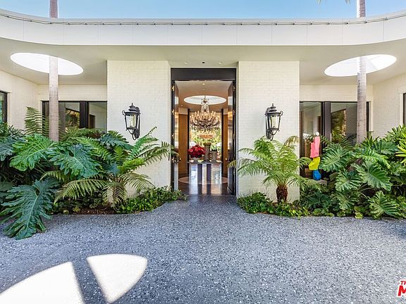 5th image of 660 Club View Dr