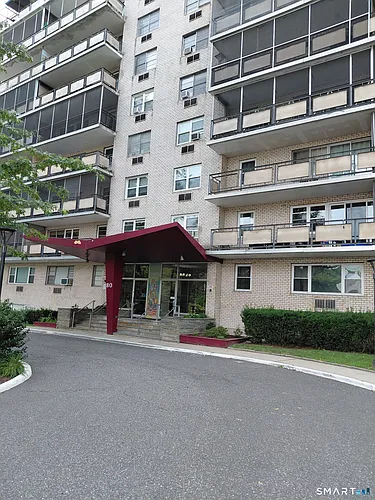 80 Cartright St #6H Photo 1