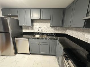 (Undisclosed Address), Palatine, IL 60067