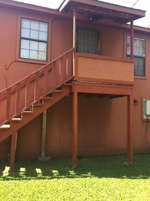 1st image of 2405 1/2 Truxillo St