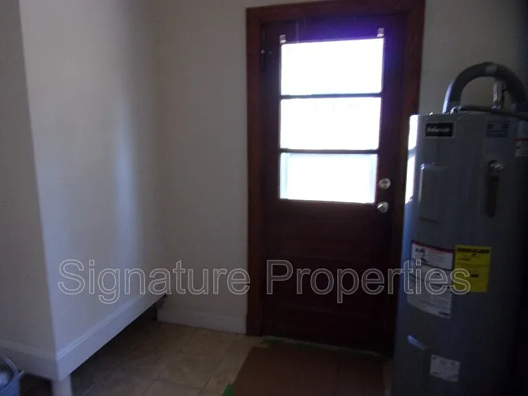 8329 Meadowbridge Rd — Photo 9