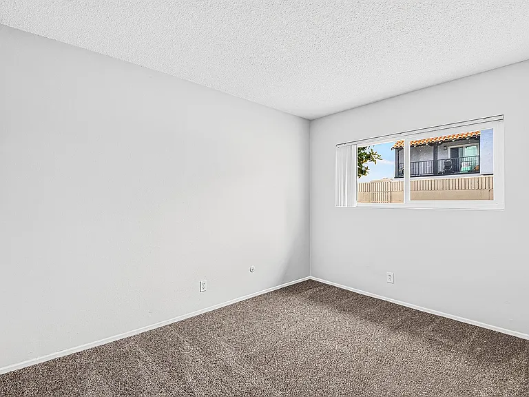 147 S Magnolia Avenue — Photo 29