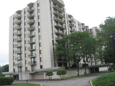 190 S Wood Dale Rd APT 807, Wood Dale, IL, 60191