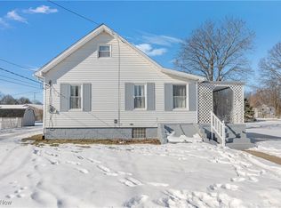 111 Jackson Ave SE, Brewster, OH 44613