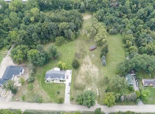25705 Farmbrook Rd, Southfield, MI 48034