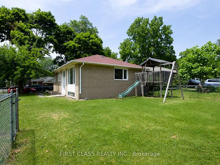 371 Fesserton Rd #BASEMENT — Photo 14