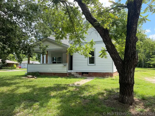1201 E 8th St, Ada, OK 74820