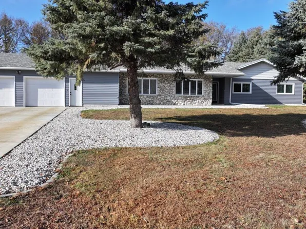 25793 Country Ln, Renner, SD 57055