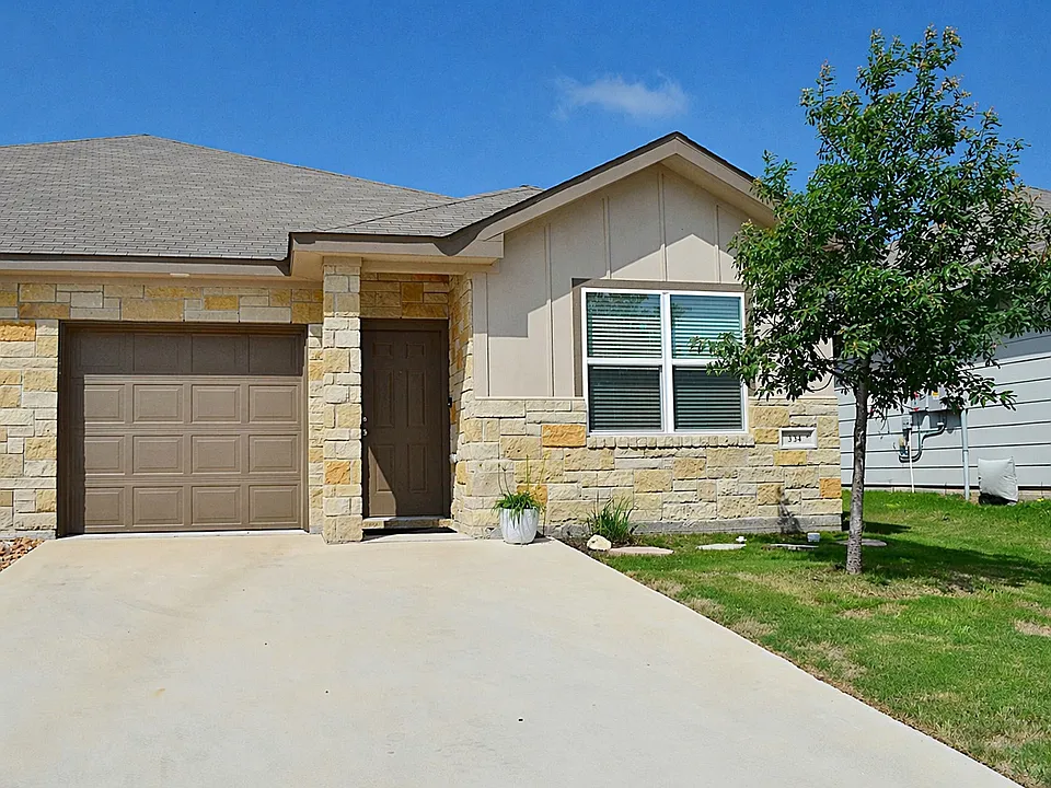 334 Green Valley Dr