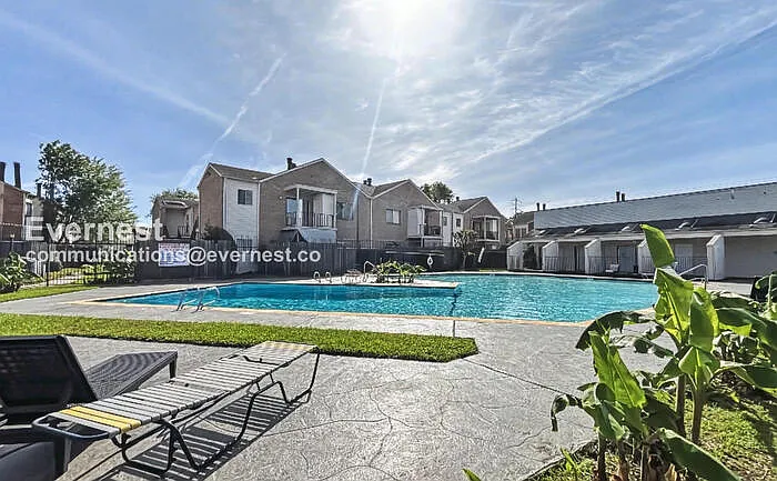3729 Thistlemont Dr — Photo 17