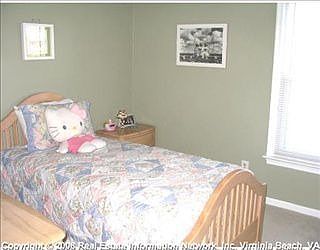 5th image of 973 N Haven Cir