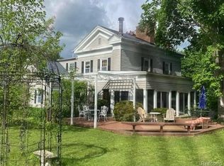 1167 N Dye Rd, Flint, MI 48532