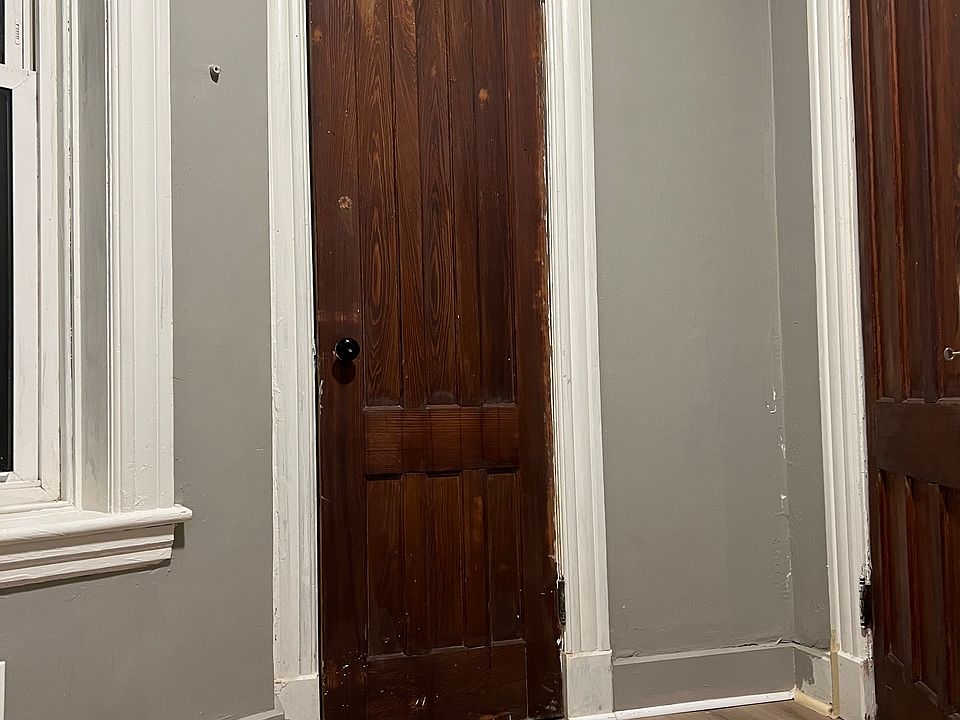 1st image of 520 Madison Ave #2R