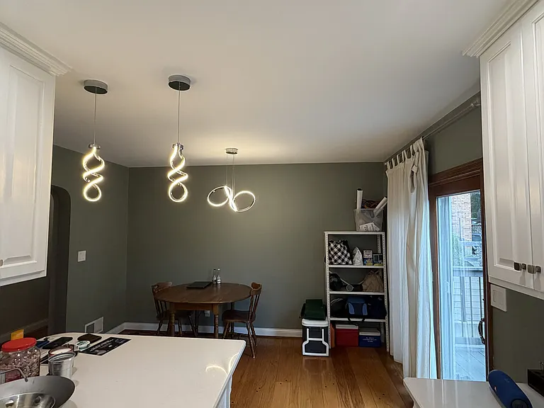1616 E Crittenden Ave — Photo 12