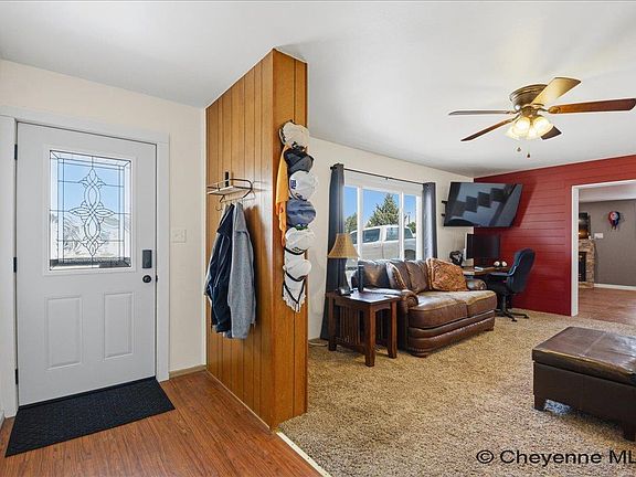 4th image of 3903 Bevans St