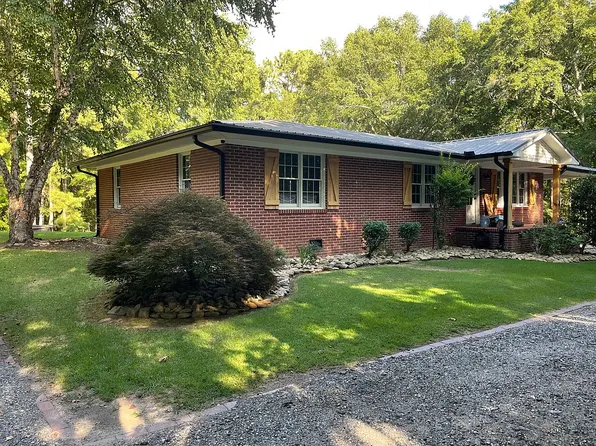355 Arthur Storey Rd, Newnan, GA 30263