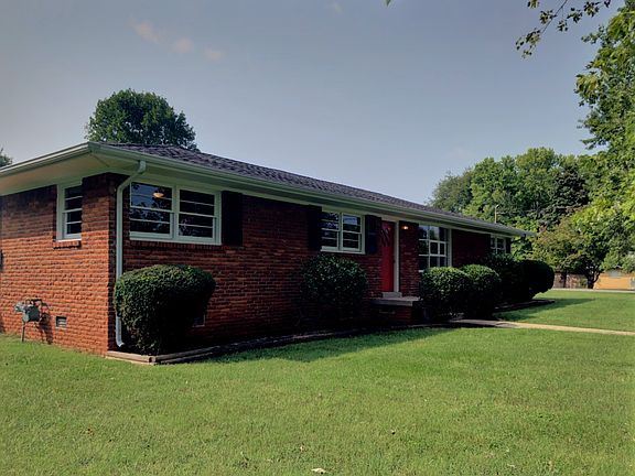 3rd image of 301 Holston Dr