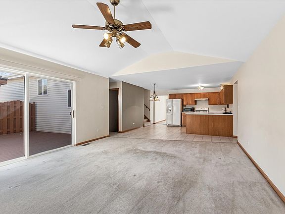 5th image of 1814 Larkspur Dr