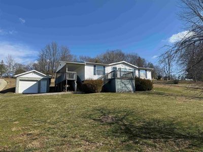 20 Jordan Dr, Mount Clare, WV, 26408