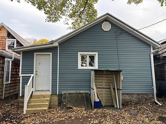 2nd image of 79 Diem St