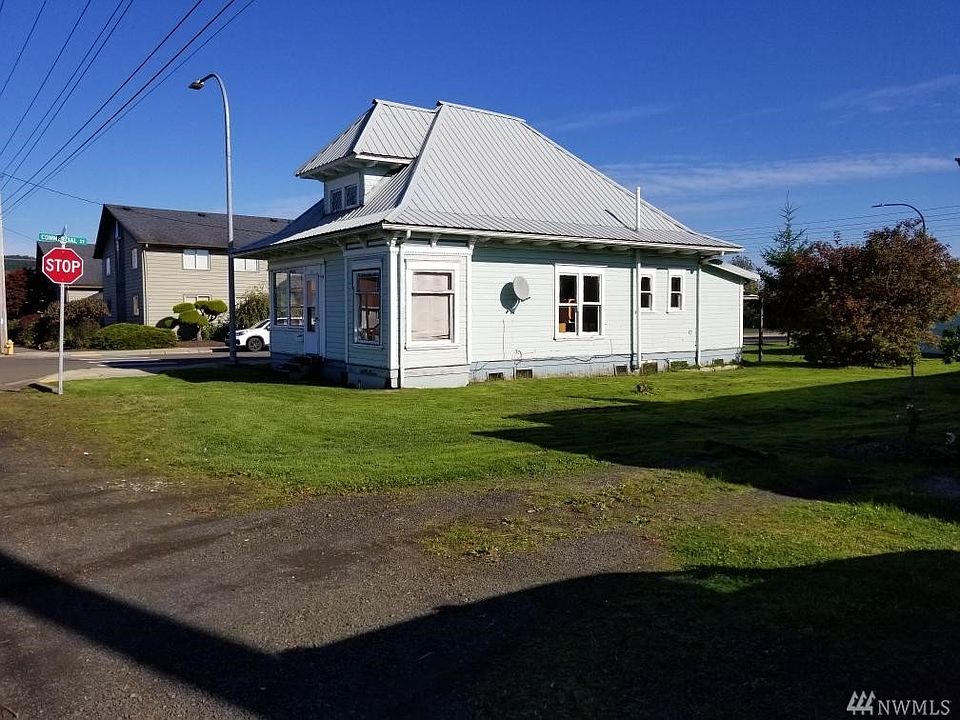 2nd image of 239 7th St