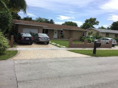 10450 SW 164th St, Miami, FL, 33157