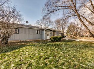 534 Reese Ave, Dundee, IL 60118