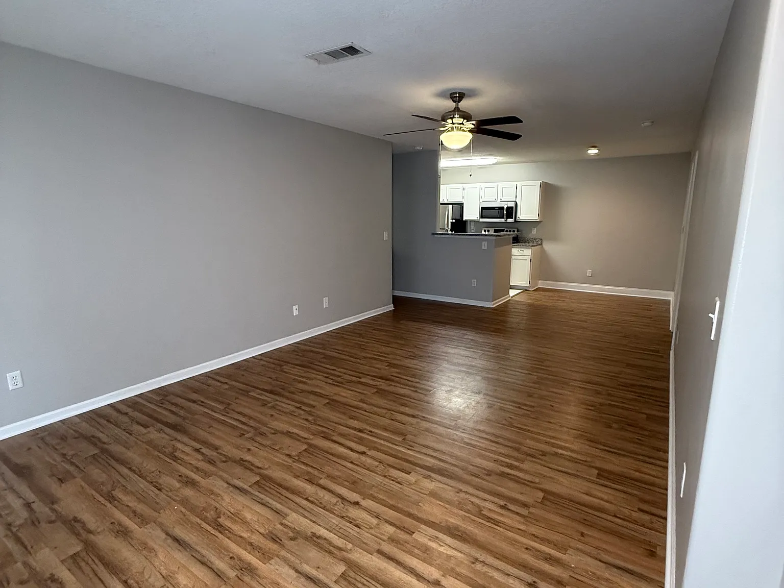 897 Fording Island Rd — Photo 3