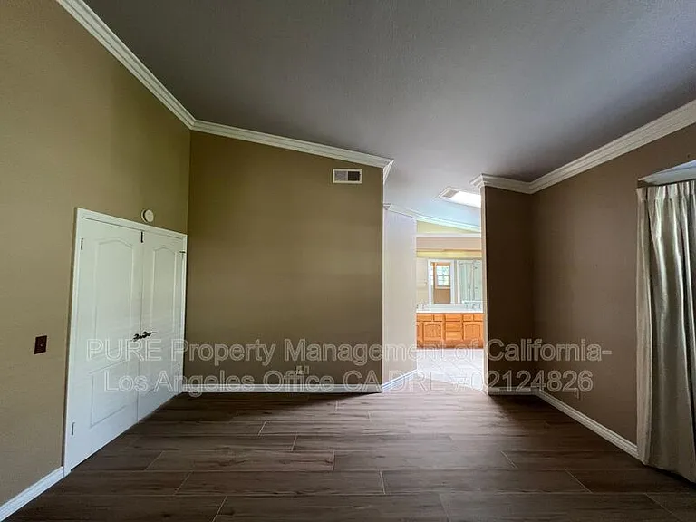 2300 Maple Ave #44 — Photo 12
