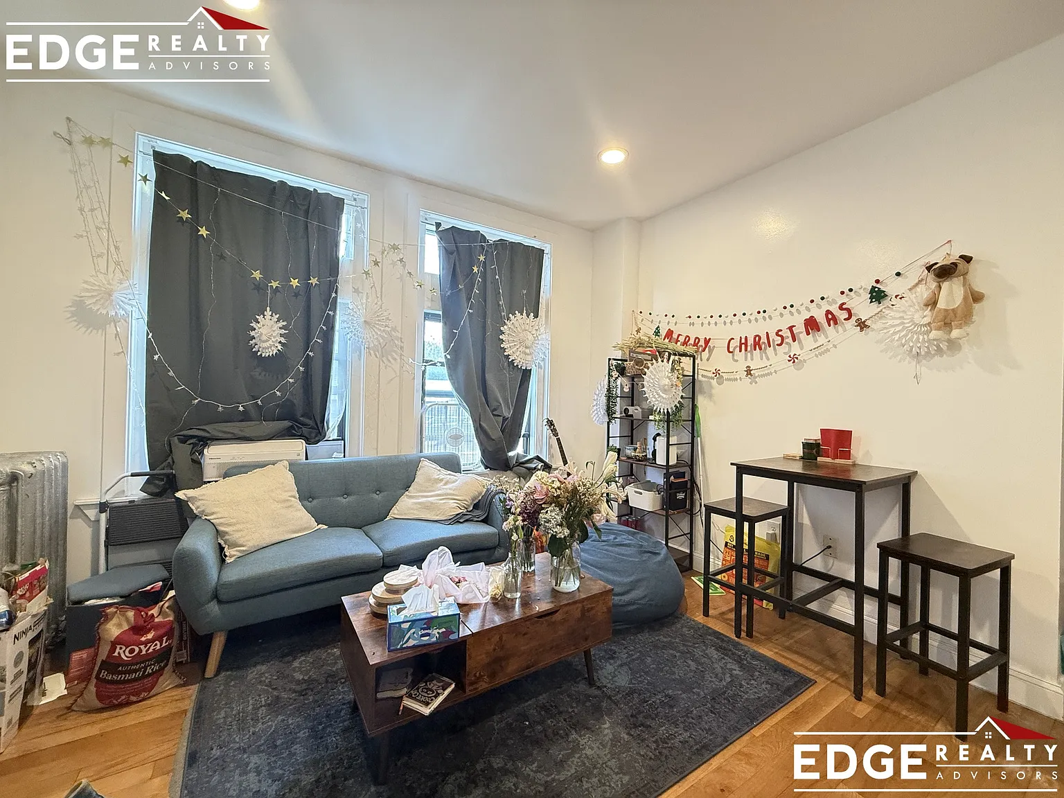2 bed, 750 sqft, $3,200 — Photo 3